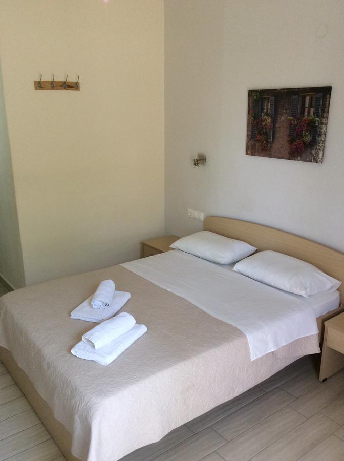 Elena Rooms Плакиас Экстерьер фото